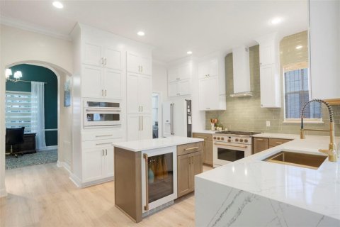 Casa en venta en Windermere, Florida, 4 dormitorios, 280.01 m2 № 1757228 - foto 3