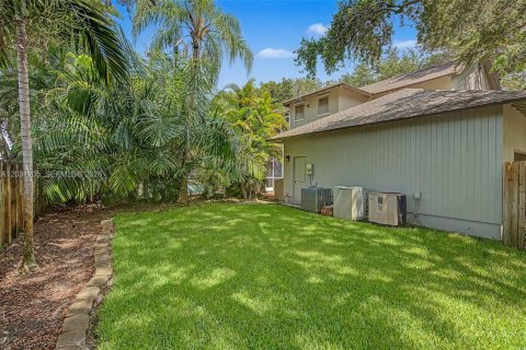 Villa ou maison à vendre à Palmetto Bay, Floride: 4 chambres, 285.4 m2 № 2082934 - photo 28