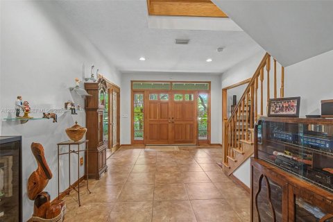 Villa ou maison à vendre à Palmetto Bay, Floride: 4 chambres, 285.4 m2 № 2082934 - photo 4