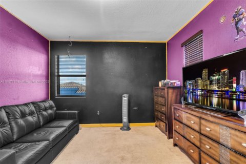 House in Homestead, Florida 4 bedrooms, 252.69 sq.m. № 2013096 - photo 10