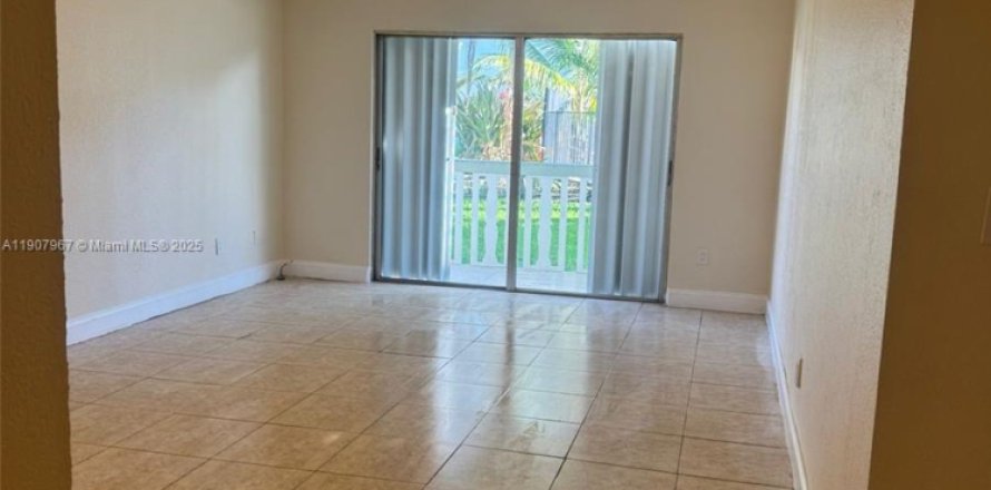 Condo à Miami, Floride, 2 chambres  № 1967725