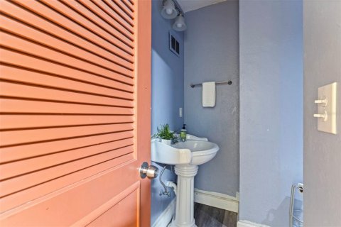 Casa en venta en Saint Petersburg, Florida, 2 dormitorios, 137.4 m2 № 1772975 - foto 23