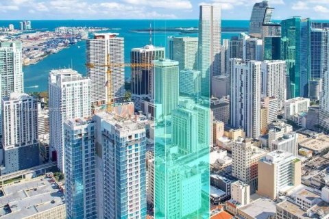 Commercial property in Miami, Florida № 1863080 - photo 1