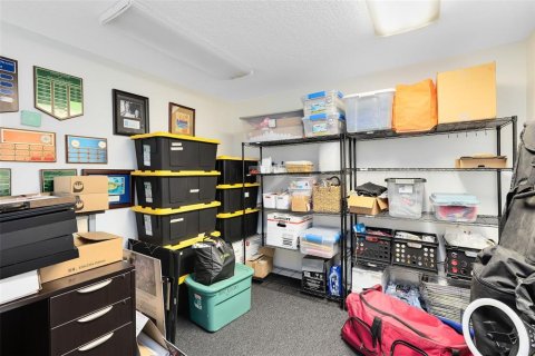 Propiedad comercial en venta en Orlando, Florida, 278.15 m2 № 1369525 - foto 23