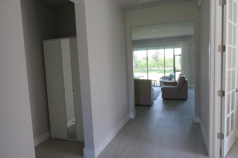 Casa en alquiler en Venice, Florida, 3 dormitorios, 171.22 m2 № 1744693 - foto 11