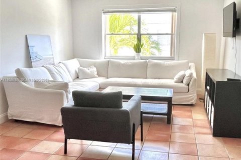 Copropriété à vendre à Key Biscayne, Floride: 2 chambres, 103.03 m2 № 2023282 - photo 4