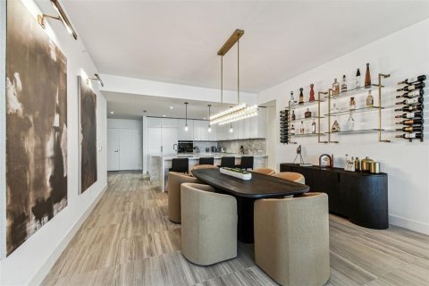 Condo in Tampa, Florida, 3 bedrooms № 2212146 - photo 7