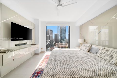 Снять в аренду кондоминиум в Майами, Флорида 2 спальни, 111.67м2, № 2028356 - фото 11