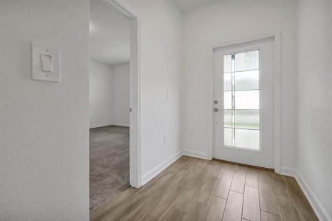 House in Orlando, Florida 4 bedrooms, 231.88 sq.m. № 1876602 - photo 6