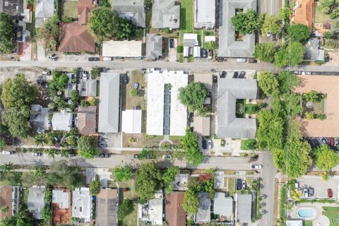 Снять в аренду квартиру в Холливуд, Флорида 1 спальня, 48.31м2, № 1456213 - фото 9