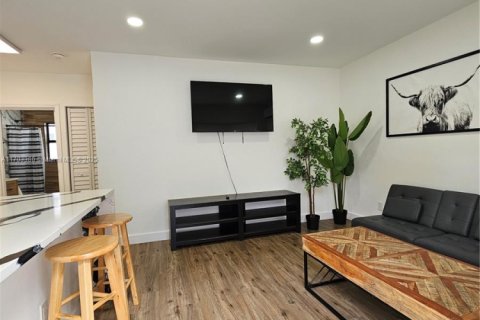 Снять в аренду квартиру в Холливуд, Флорида 1 спальня, 48.31м2, № 1456213 - фото 22