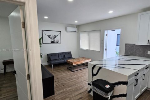 Снять в аренду квартиру в Холливуд, Флорида 1 спальня, 48.31м2, № 1456213 - фото 28