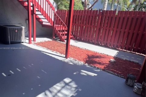 Copropriété à vendre à Boynton Beach, Floride: 2 chambres, 80.27 m2 № 1938312 - photo 11