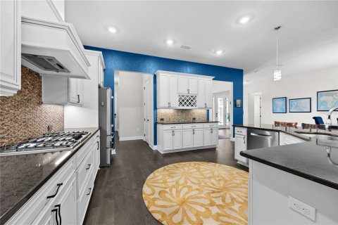 Casa en venta en Newberry, Florida, 4 dormitorios, 259.38 m2 № 1760405 - foto 8
