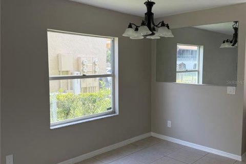 Touwnhouse à vendre à Kissimmee, Floride: 2 chambres, 117.52 m2 № 1252956 - photo 5