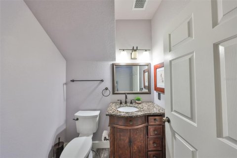 Condo in Palm Harbor, Florida, 4 bedrooms  № 1557278 - photo 22