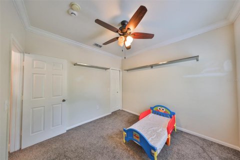 Condo in Palm Harbor, Florida, 4 bedrooms  № 1557278 - photo 25
