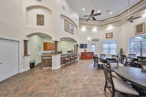 Condo in Palm Harbor, Florida, 4 bedrooms  № 1557278 - photo 5