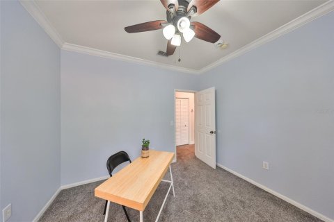 Condo in Palm Harbor, Florida, 4 bedrooms  № 1557278 - photo 30