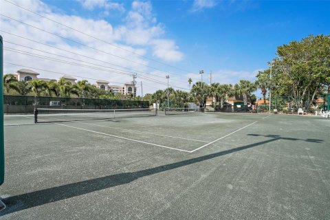 Condo in Saint Petersburg, Florida, 1 bedroom  № 1720204 - photo 30