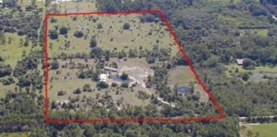 House in Indiantown, Florida 1 bedroom, 80.27 sq.m. № 949956