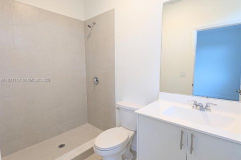 Снять в аренду таунхаус в Хомстед, Флорида 3 спальни, № 1983826 - фото 5