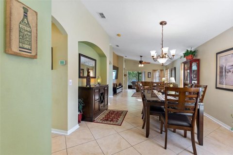 Villa ou maison à vendre à Poinciana, Floride: 2 chambres, 140.47 m2 № 840282 - photo 2