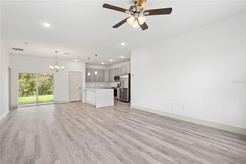 Casa en venta en Ocala, Florida, 4 dormitorios, 155.98 m2 № 1742910 - foto 3