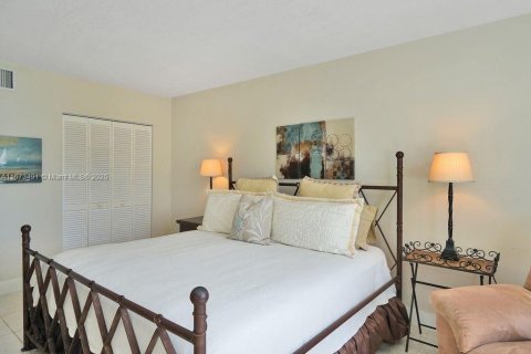 Condominio en venta en Hollywood, Florida, 2 dormitorios, 101.73 m2 № 1991838 - foto 12