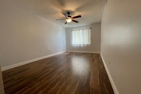 Condo in Davie, Florida, 2 bedrooms  № 2083513 - photo 8