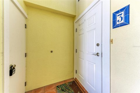 Condominio en alquiler en Anna Maria, Florida, 2 dormitorios, 92.9 m2 № 2094699 - foto 3