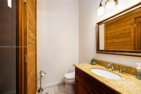 House in Tavernier, Florida 2 bedrooms, 104.05 sq.m. № 1704965 - photo 17