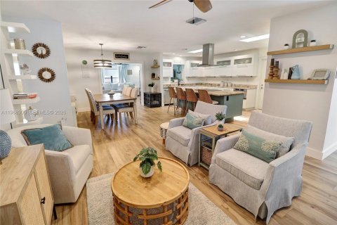 Купить виллу или дом в Катлер-Бей, Флорида 3 спальни, 151.62м2, № 2032351 - фото 11