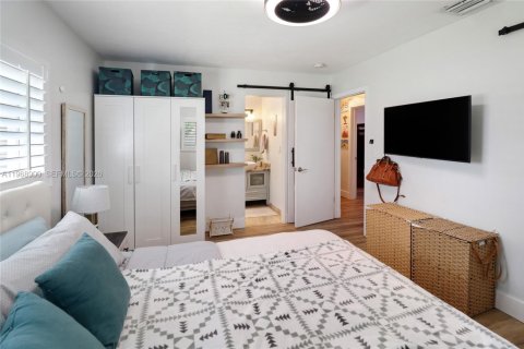 Купить виллу или дом в Катлер-Бей, Флорида 3 спальни, 151.62м2, № 2032351 - фото 23