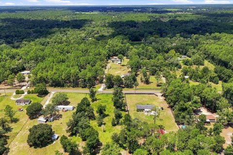 Villa ou maison à vendre à Dunnellon, Floride: 3 chambres, 144.28 m2 № 2303349 - photo 8