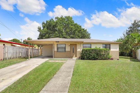 Villa ou maison à vendre à Tampa, Floride: 3 chambres, 111.76 m2 № 2355737 - photo 15