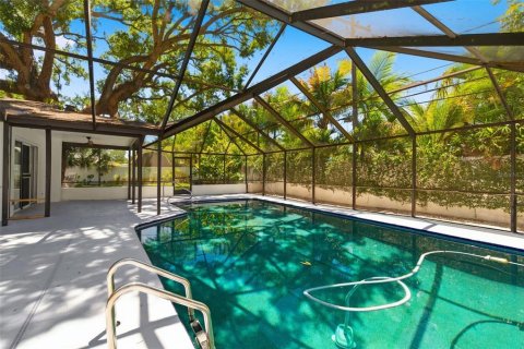Casa en venta en Saint Petersburg, Florida, 3 dormitorios, 168.52 m2 № 2093162 - foto 14