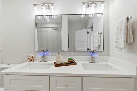 Casa en venta en Saint Petersburg, Florida, 3 dormitorios, 168.52 m2 № 2093162 - foto 26