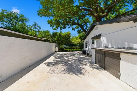 Casa en venta en Saint Petersburg, Florida, 3 dormitorios, 168.52 m2 № 2093162 - foto 16