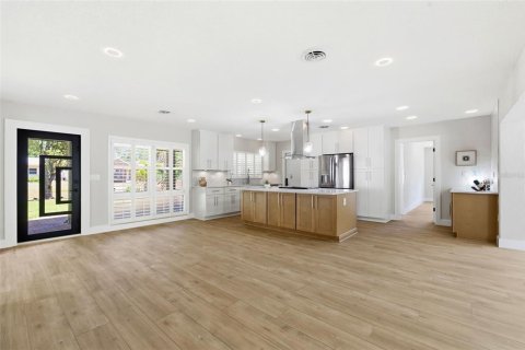 Casa en venta en Saint Petersburg, Florida, 3 dormitorios, 168.52 m2 № 2093162 - foto 24