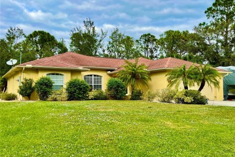 Villa ou maison à vendre à North Port, Floride: 3 chambres, 147.34 m2 № 1449970 - photo 1