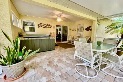 Villa ou maison à vendre à North Port, Floride: 3 chambres, 147.34 m2 № 1449970 - photo 8