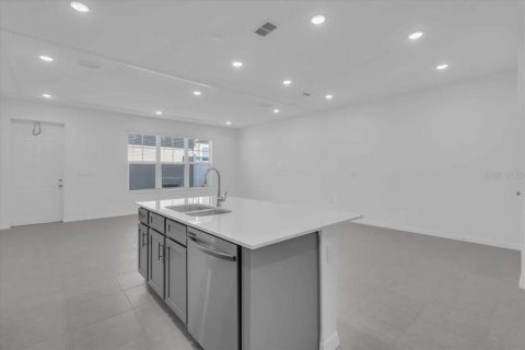 Townhouse in Apopka, Florida 3 bedrooms, 188.03 sq.m. № 1886927 - photo 9
