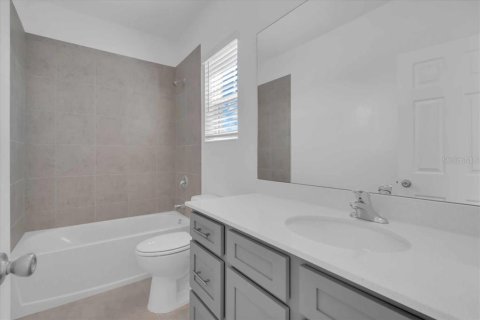 Townhouse in Apopka, Florida 3 bedrooms, 188.03 sq.m. № 1886927 - photo 13