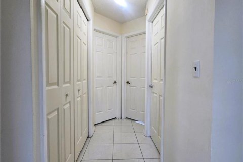 House in Orlando, Florida 3 bedrooms, 141.86 sq.m. № 1832699 - photo 10
