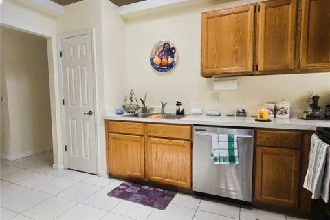 House in Orlando, Florida 3 bedrooms, 141.86 sq.m. № 1832699 - photo 8
