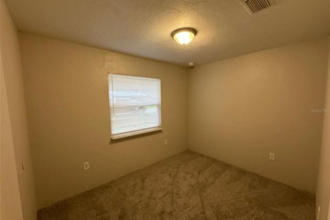 House in Gainesville, Florida 3 bedrooms, 102.19 sq.m. № 1916429 - photo 7