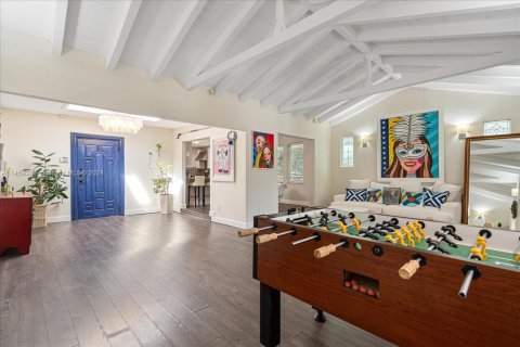 Casa en venta en Miami Beach, Florida, 4 dormitorios, 279.45 m2 № 2062220 - foto 9