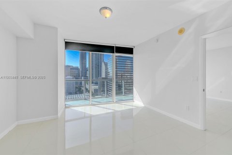 Condominio en alquiler en Miami, Florida, 2 dormitorios, 141.03 m2 № 1991414 - foto 21