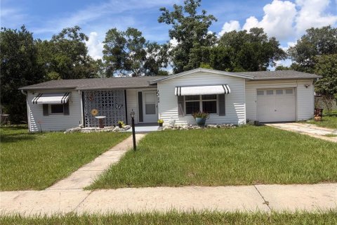 Casa en Deltona, Florida 2 dormitorios, 103.31 m2 № 2296896